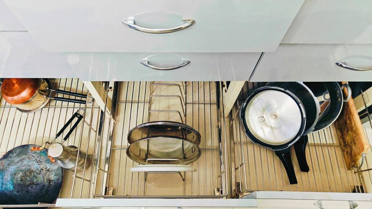 Bamboo Vibrant 2bhk Nr Jupiter Hsp Apartment