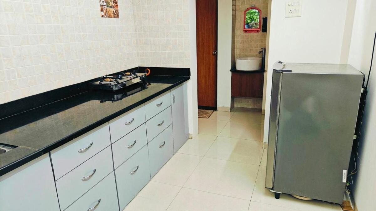 Bamboo Vibrant 2bhk Nr Jupiter Hsp Pune