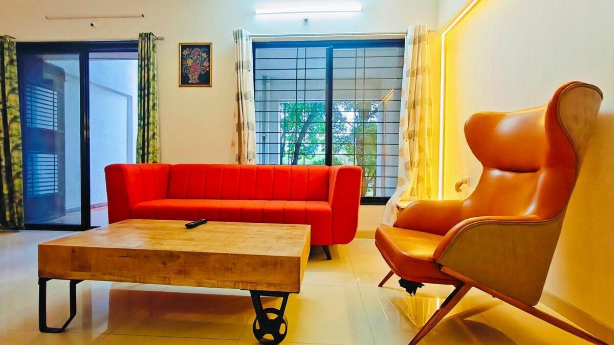 Bamboo Vibrant 2bhk Nr Jupiter Hsp *
