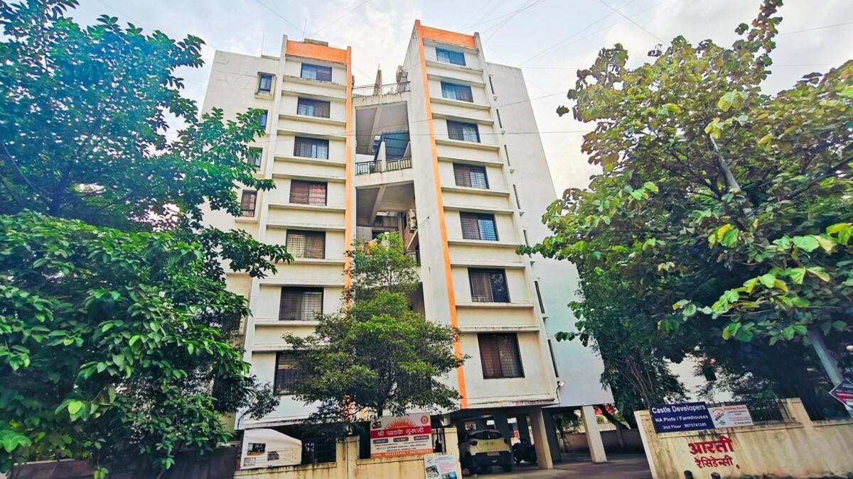 Bamboo Vibrant 2bhk Nr Jupiter Hsp Apartment Pune